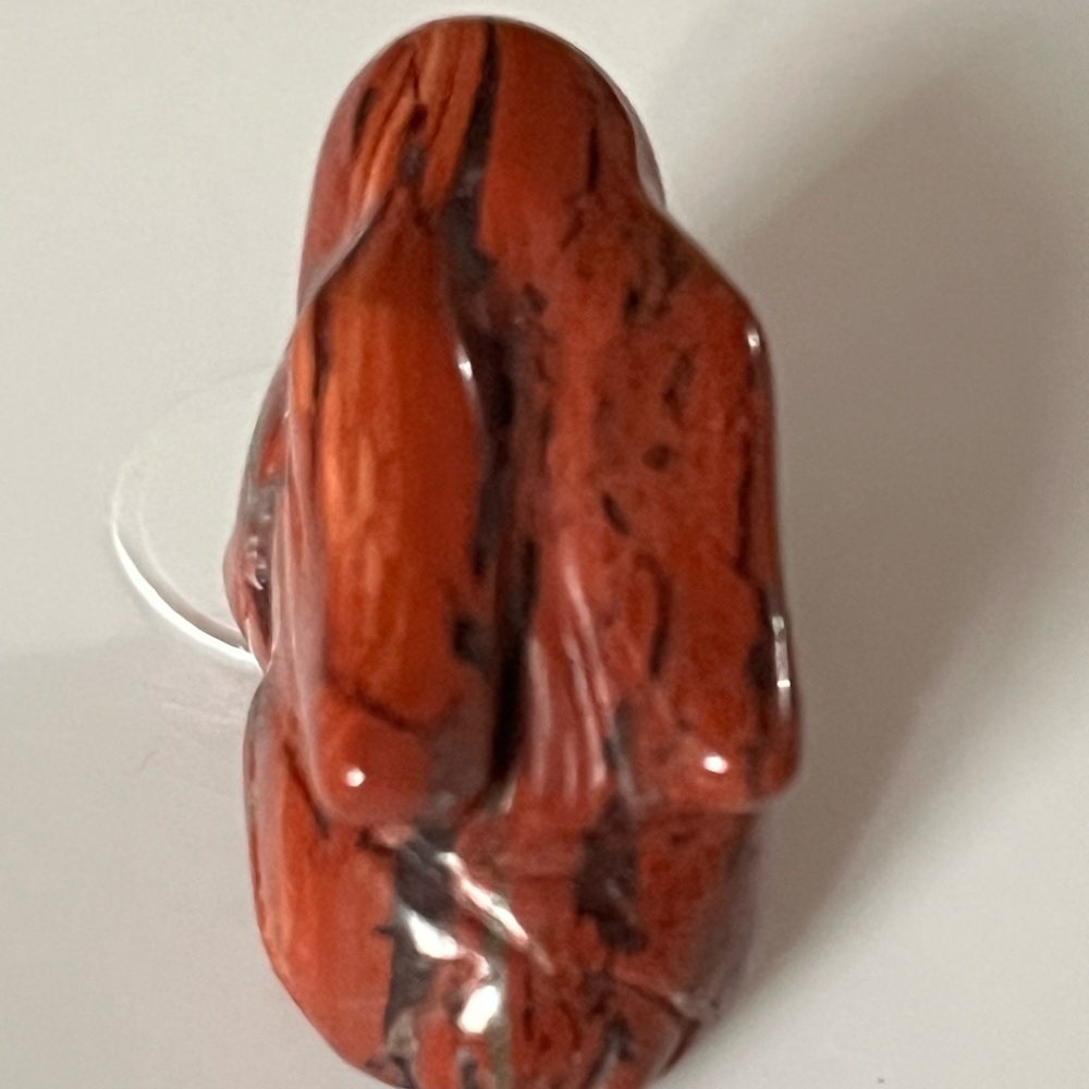 Red Jasper Rabbit Crystal Mini Carving - Picture 9 of 10